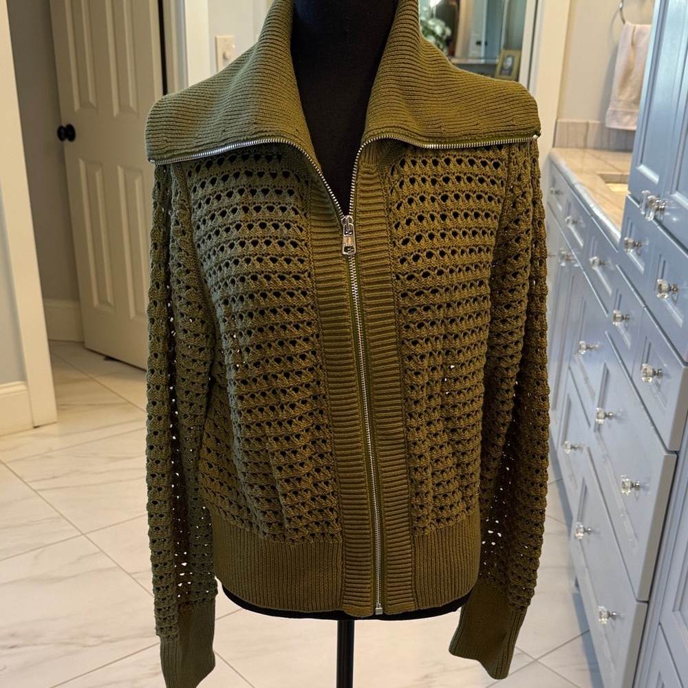 Varley Olive Knit Sweater